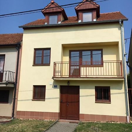 Vinný Sklep Monty Velké Bílovice Extérieur photo